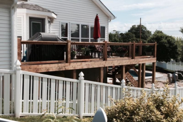 St. Louis wood deck contractor