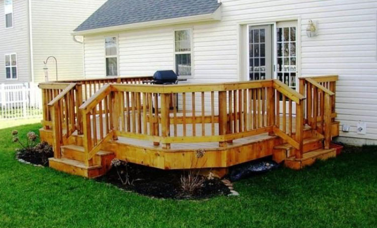 St. Louis wood deck contractor