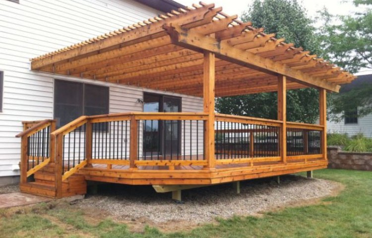 St. Louis wood deck installation