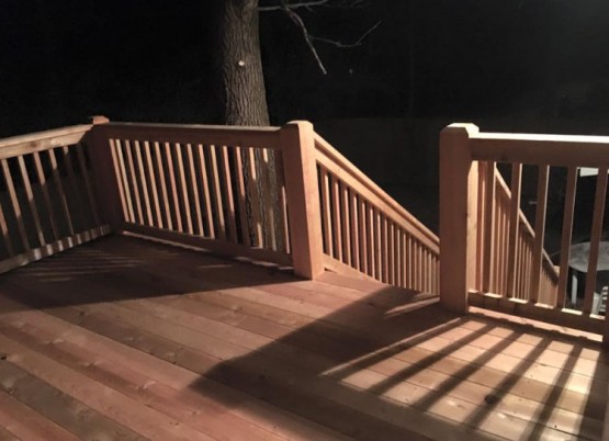 St. Louis wood deck contractor